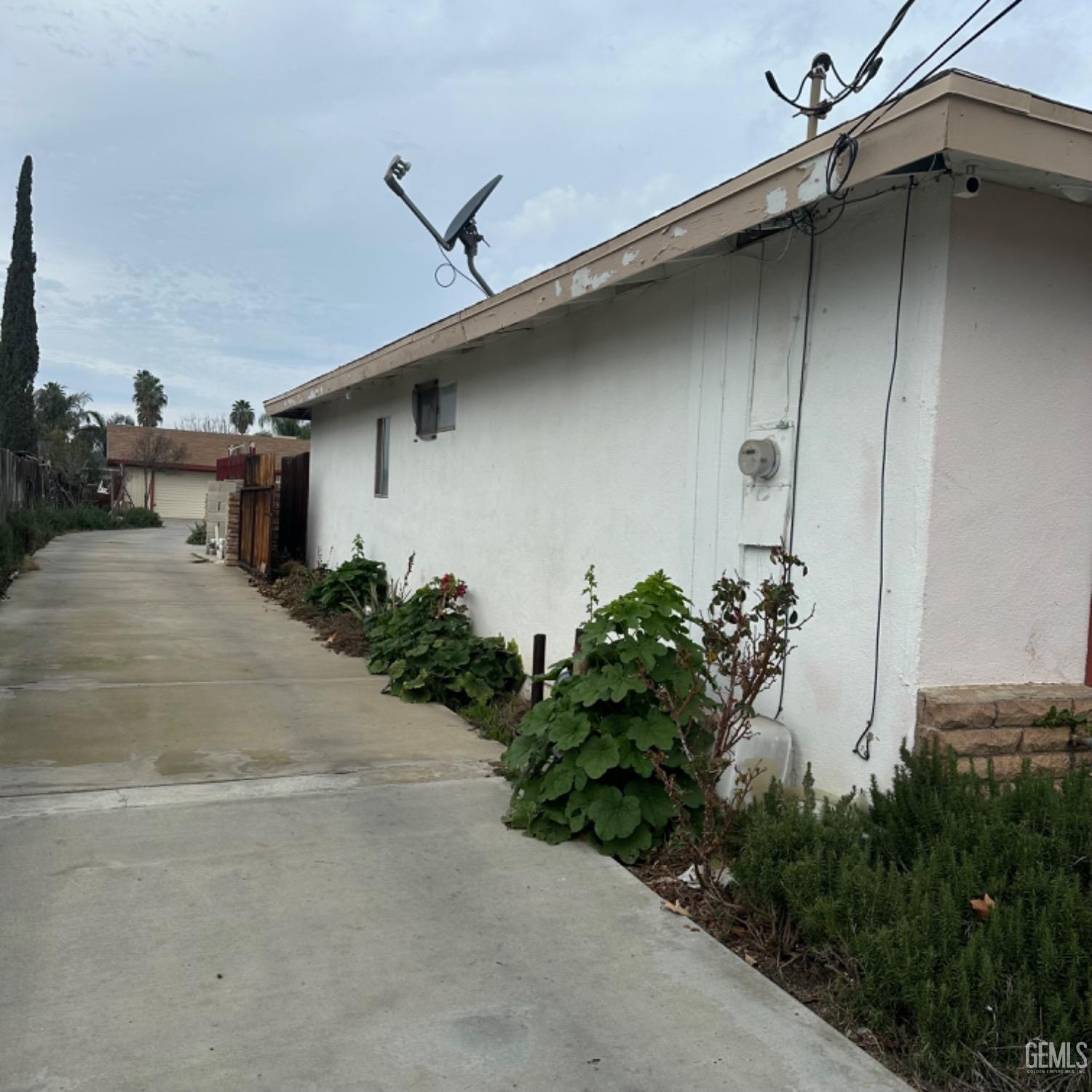 5907 Stacey Street — photo 5