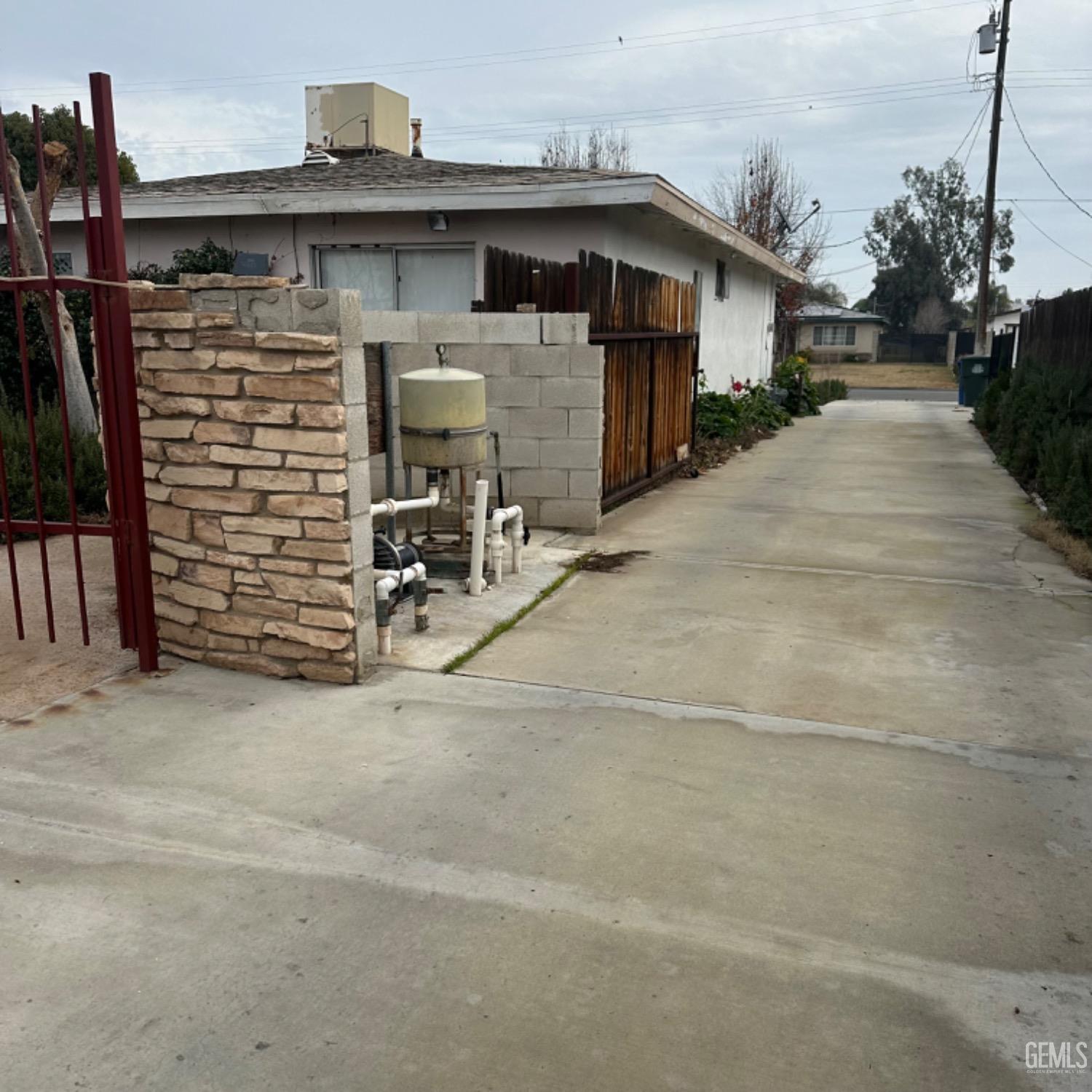 5907 Stacey Street — photo 22