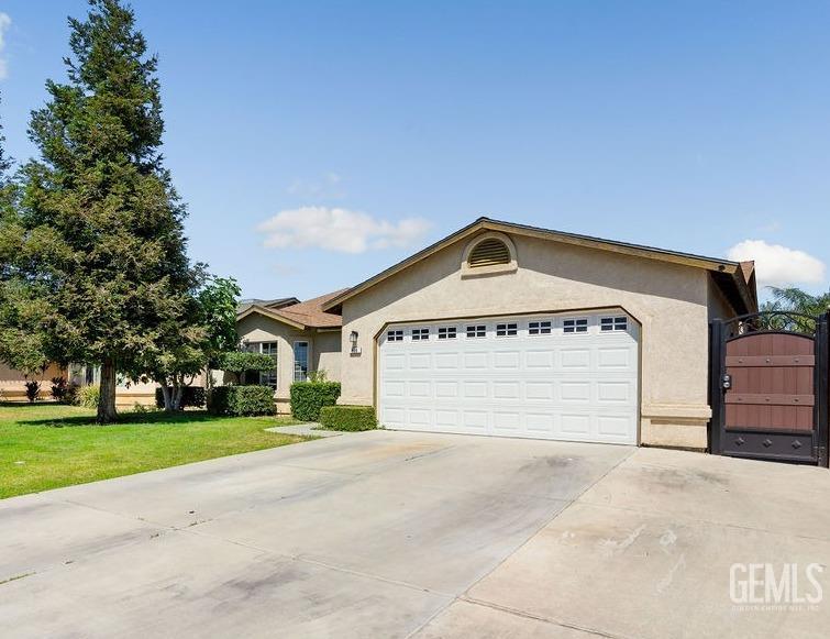 836 Fletcher Street, Mc Farland, CA 93250 — photo 2