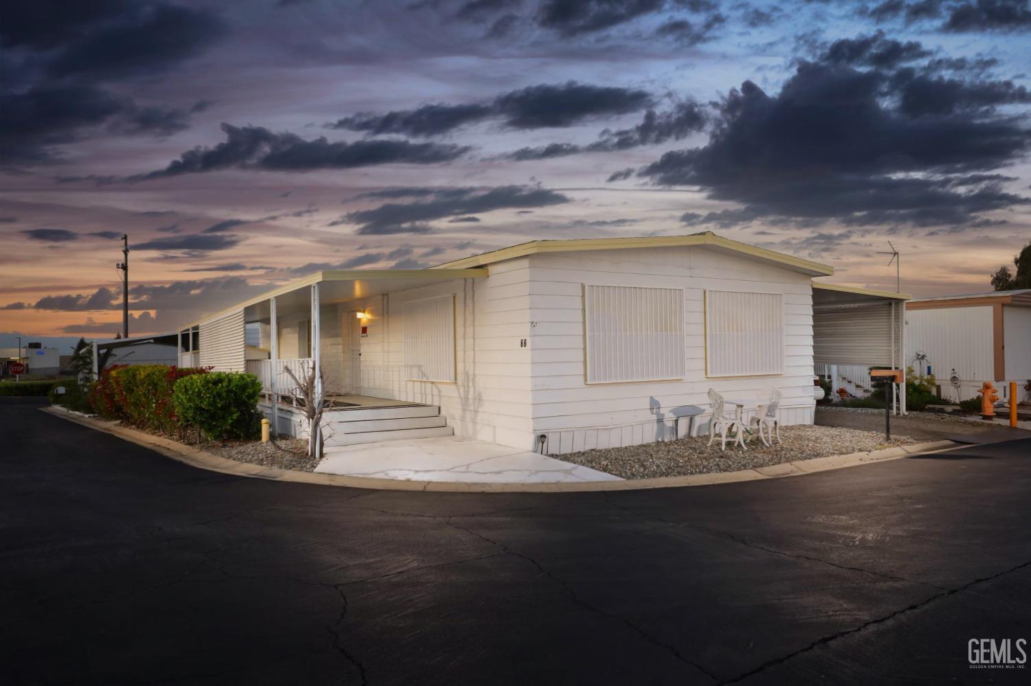 Photo of 8500 Kern Canyon Road, Bakersfield, CA 93306