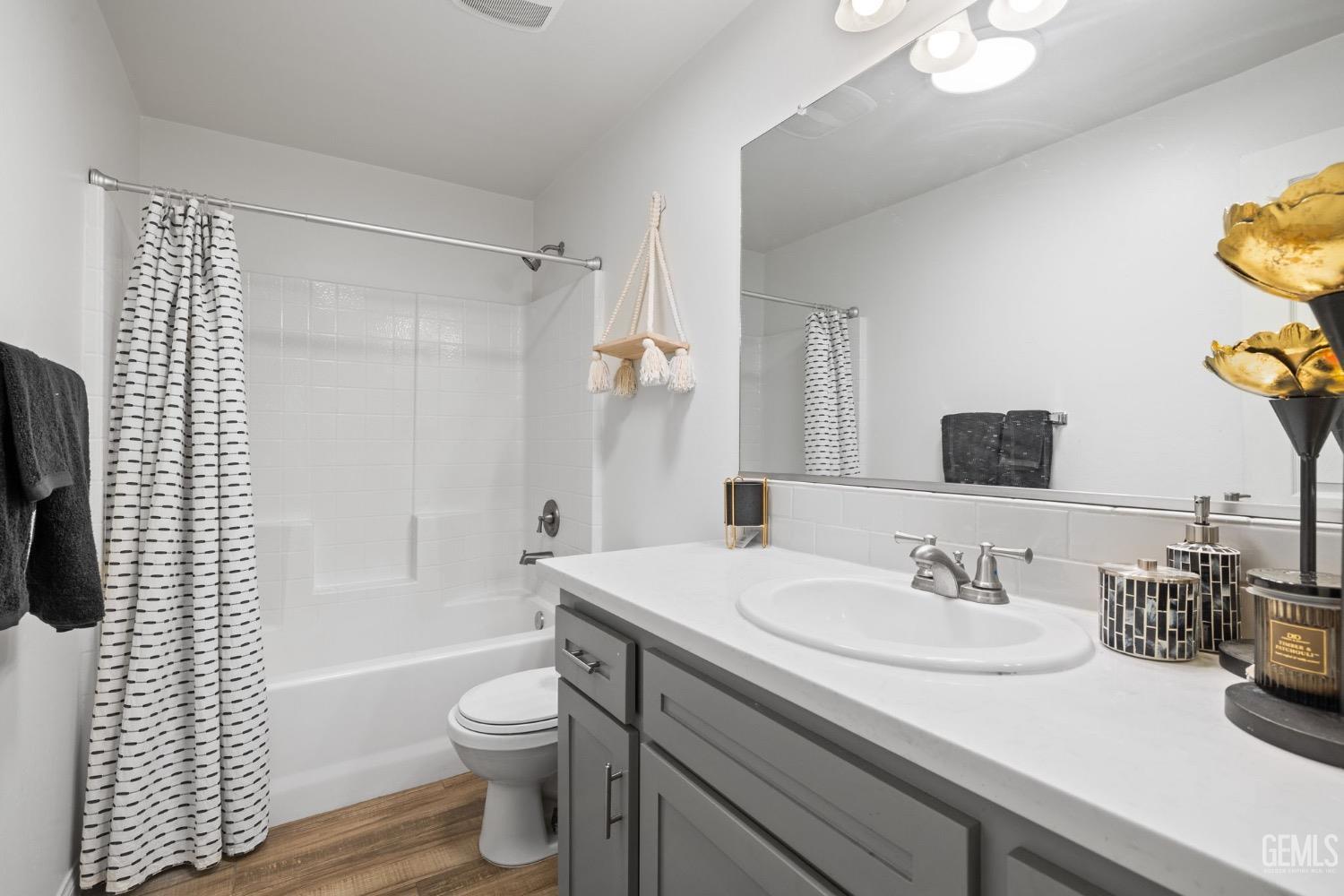 11914 Bellinger Street — photo 9