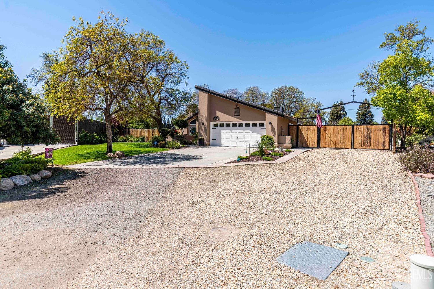 16030 Strebor Drive — photo 48