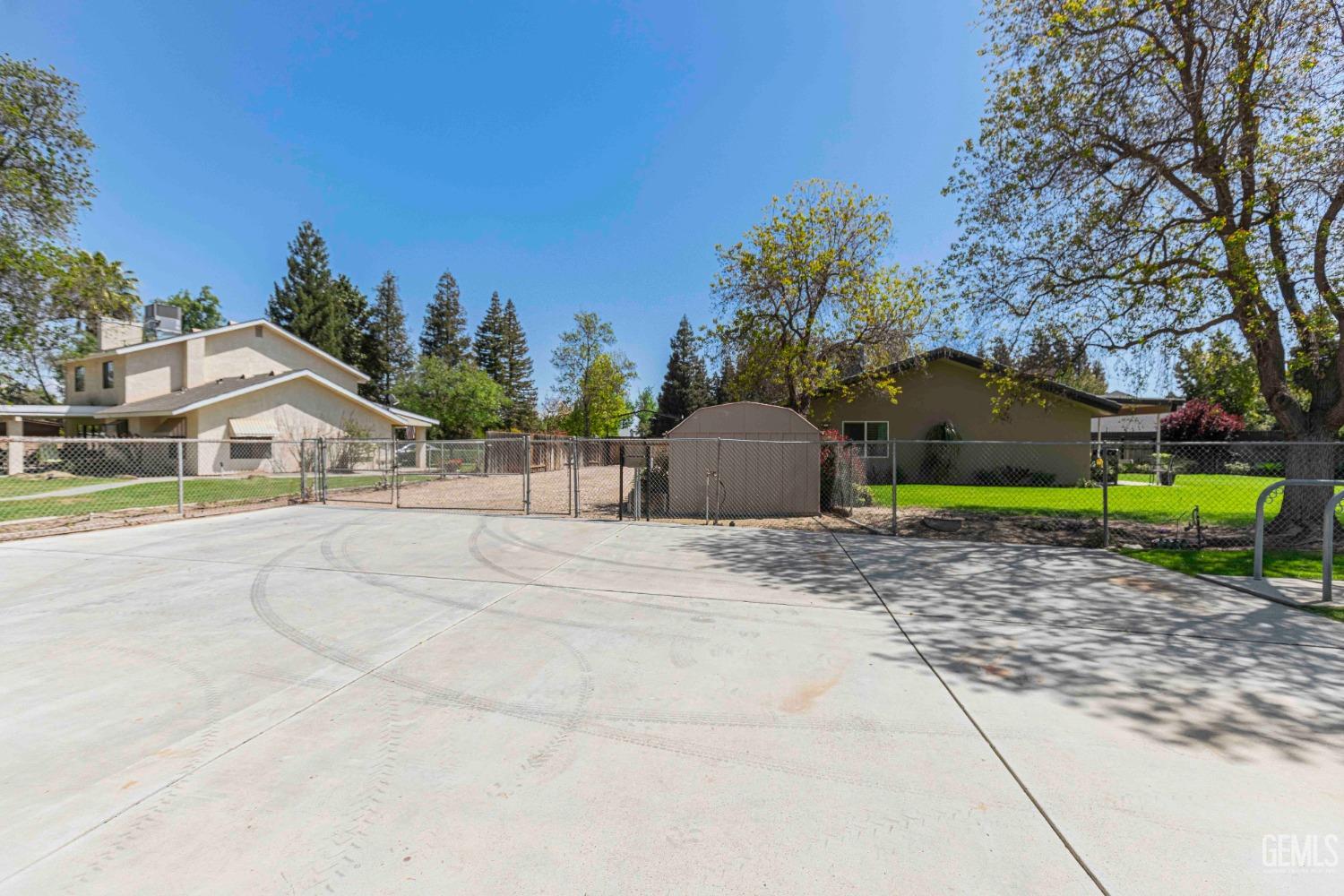 16030 Strebor Drive — photo 38