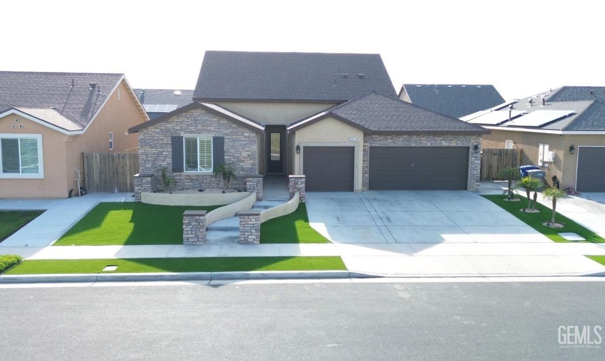 Photo of 2241 Cardinal Street, Delano, CA 93215