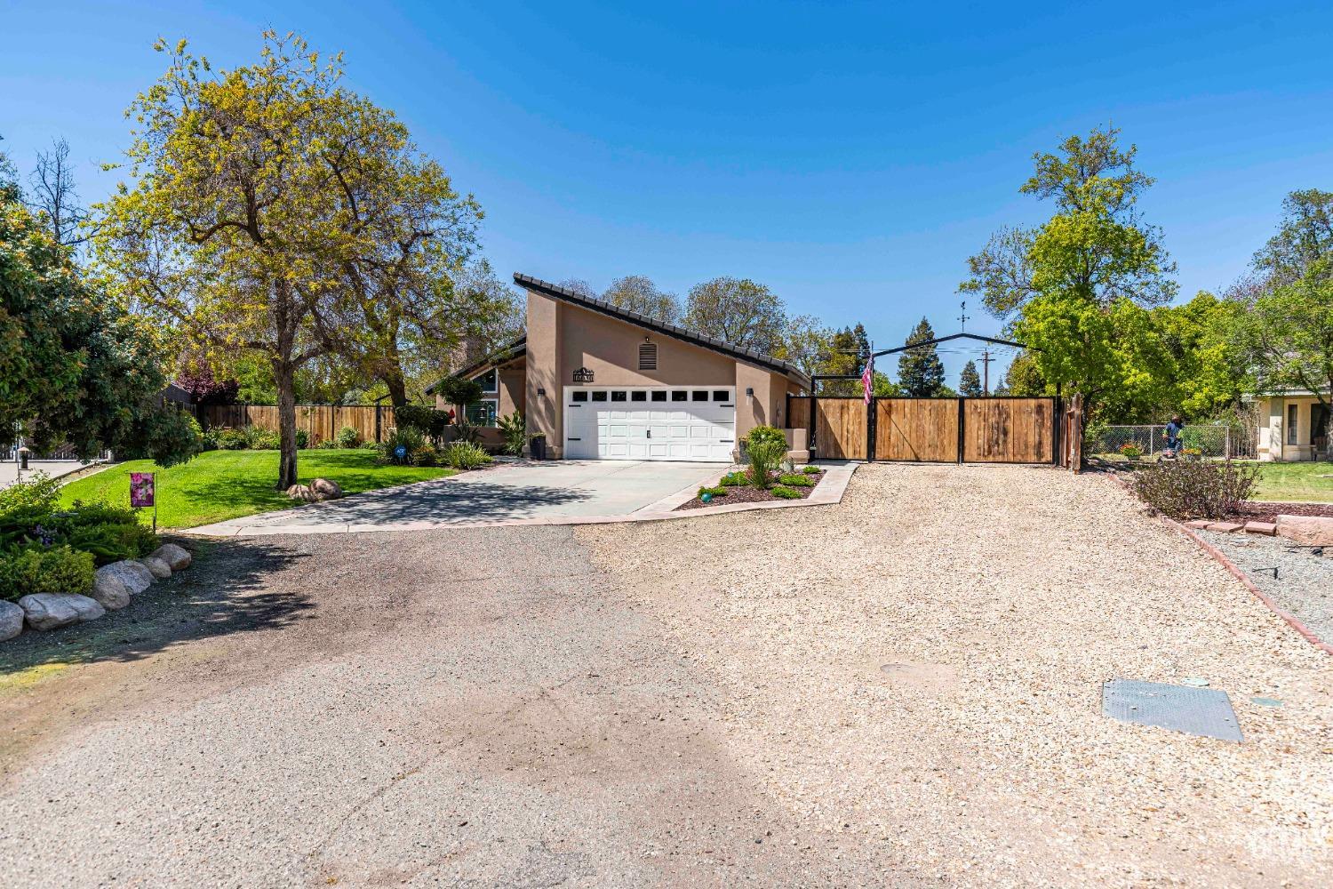 16030 Strebor Drive — photo 3