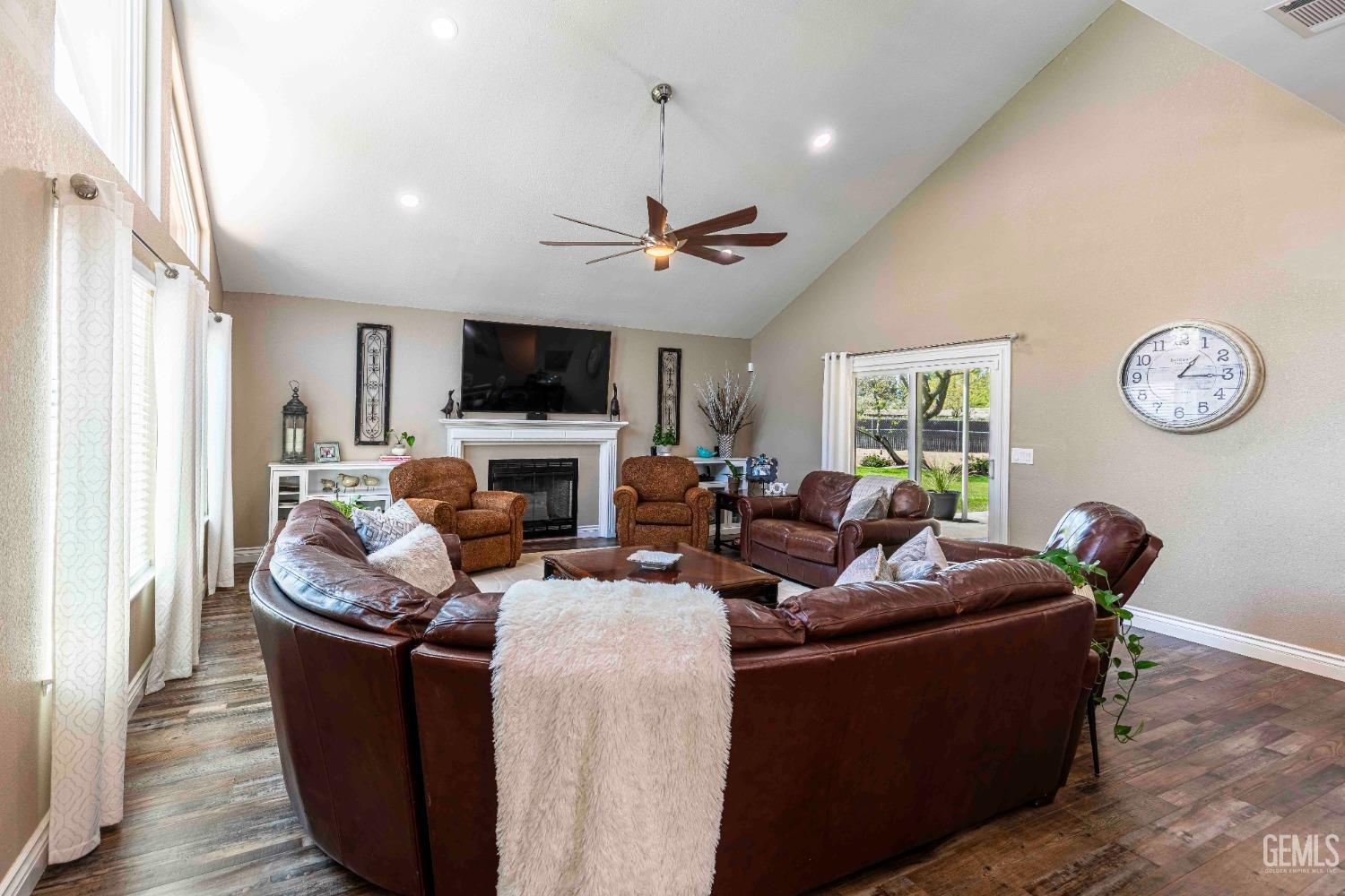 16030 Strebor Drive — photo 15