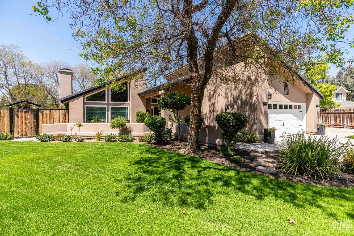 16030 Strebor Drive — photo 4