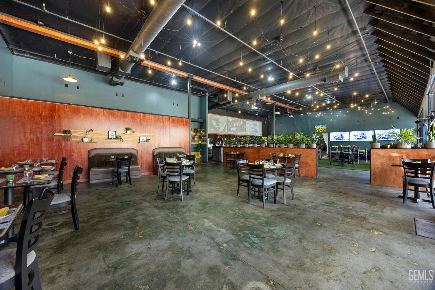 20601 W Valley Boulevard — photo 14