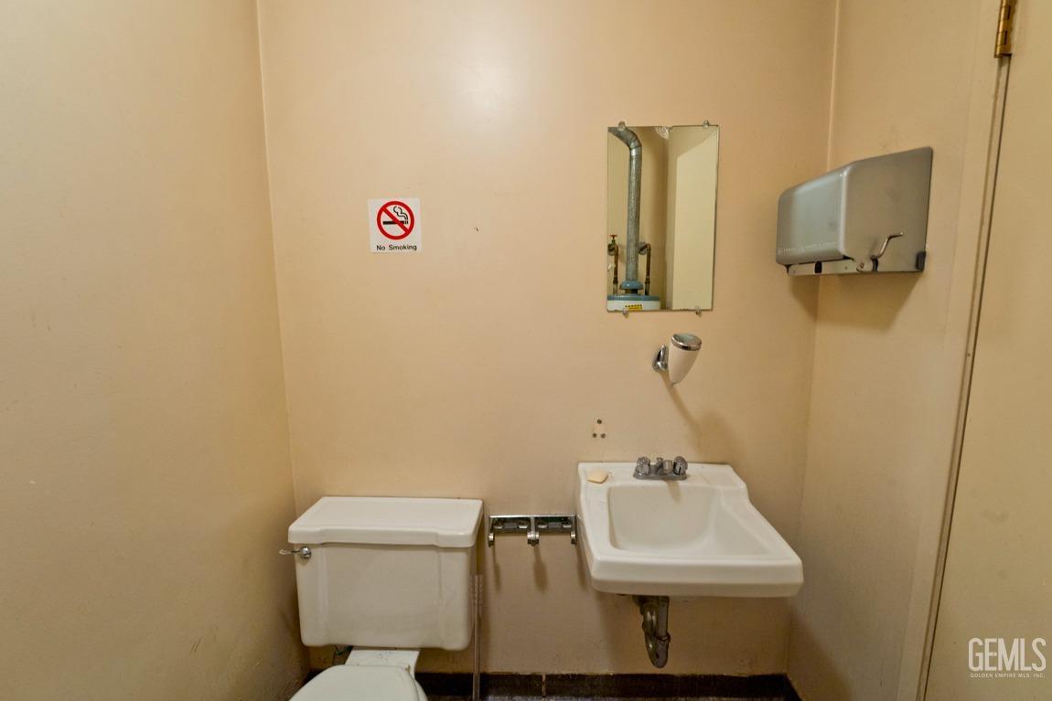 1004 H Street — photo 10