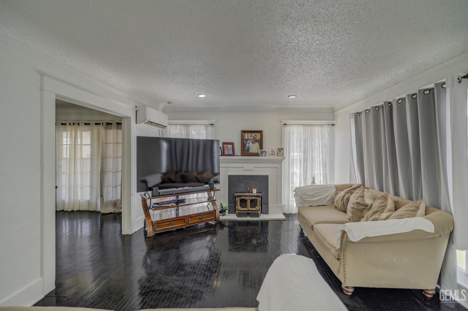 230 Haybert Court, Bakersfield, CA 93304 — photo 5