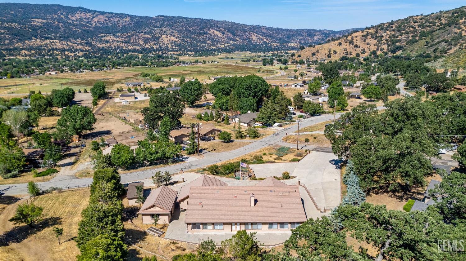 30100 Sunland Way — photo 42