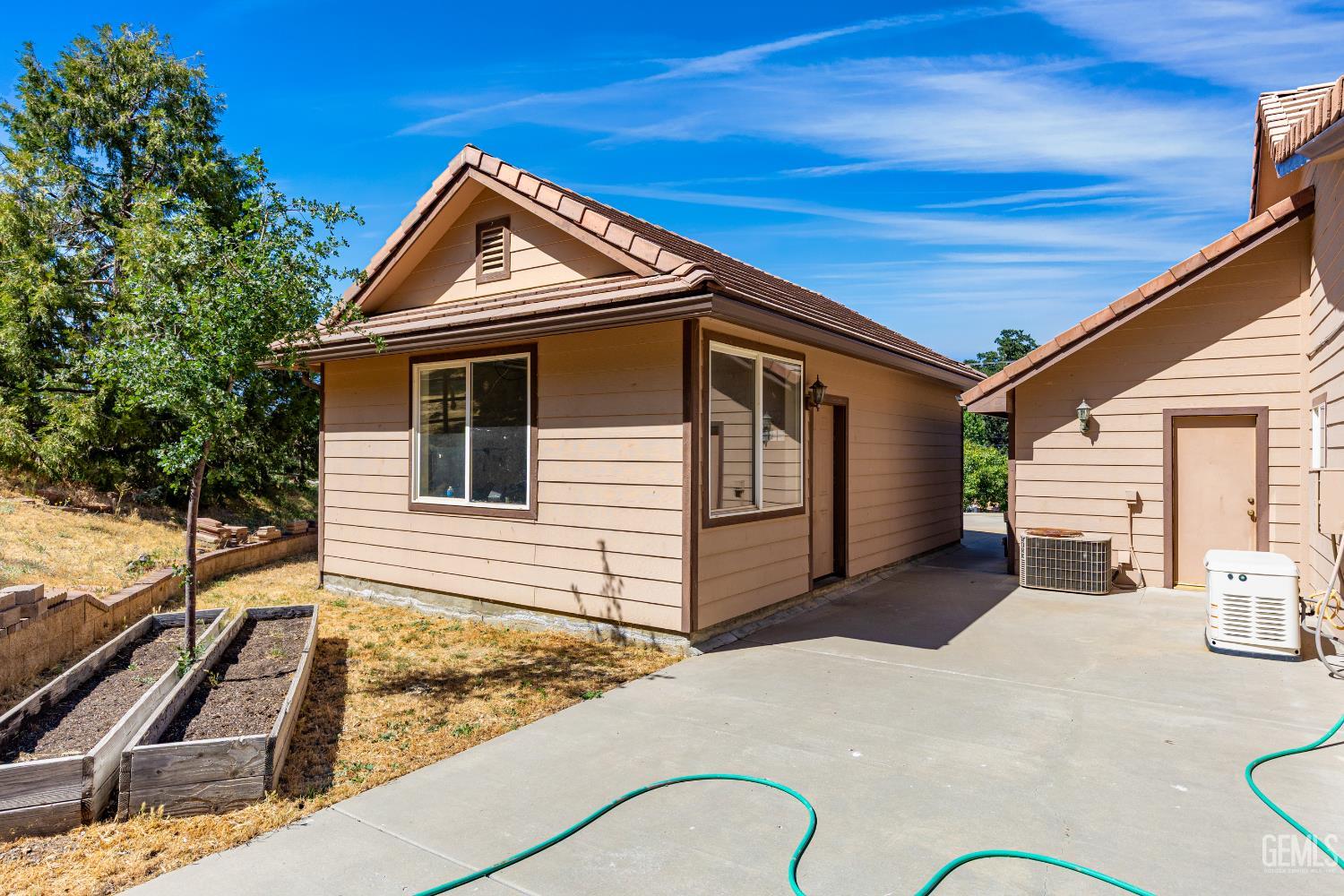 30100 Sunland Way — photo 33