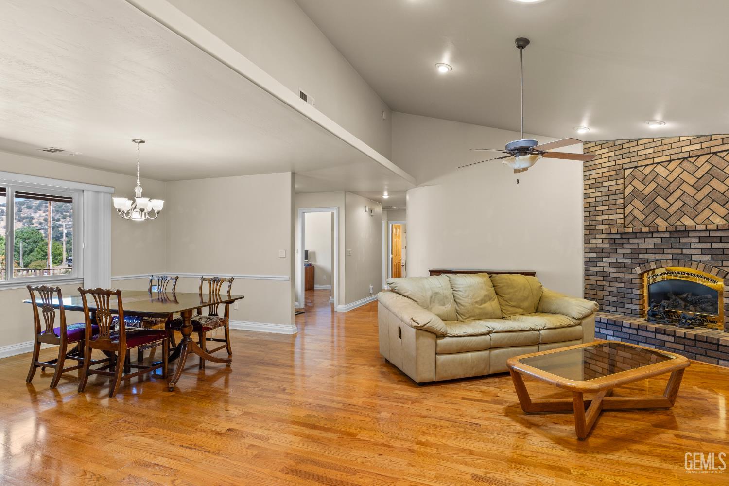 30100 Sunland Way — photo 6