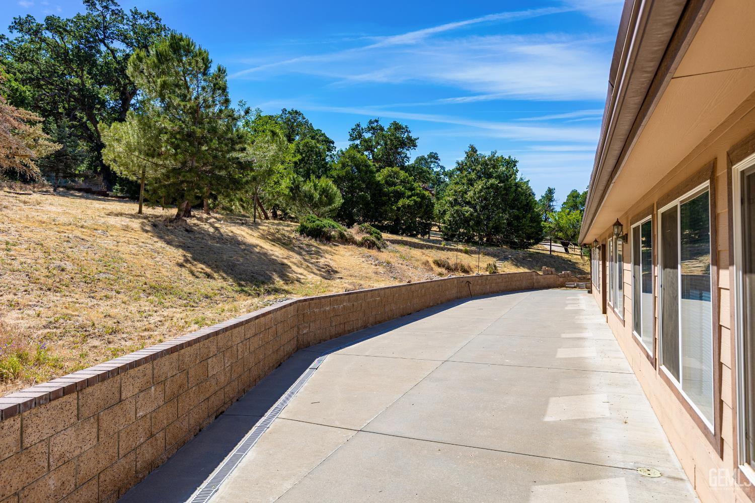 30100 Sunland Way — photo 32