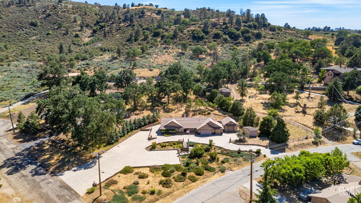 30100 Sunland Way — photo 41