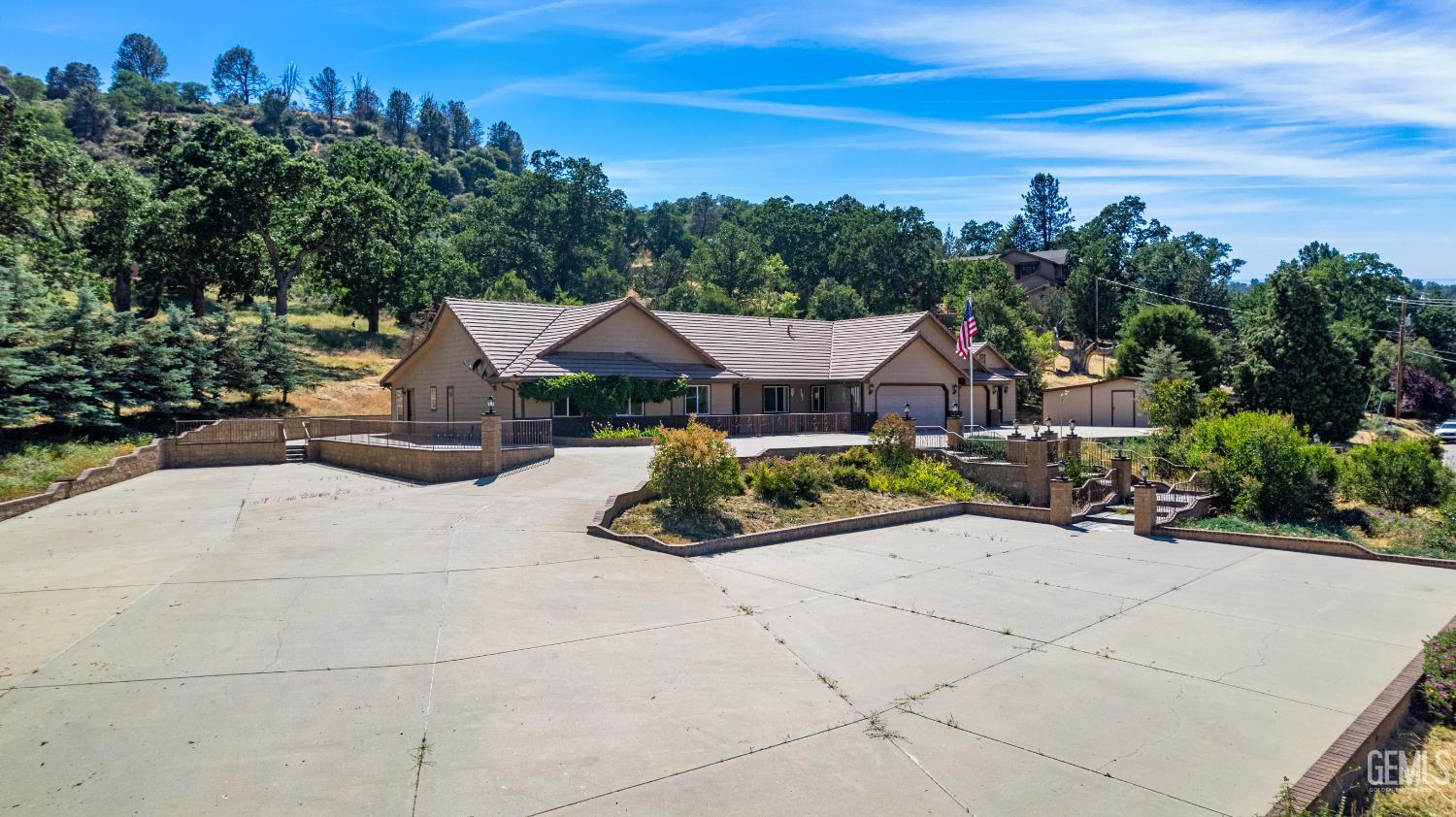 30100 Sunland Way — photo 38