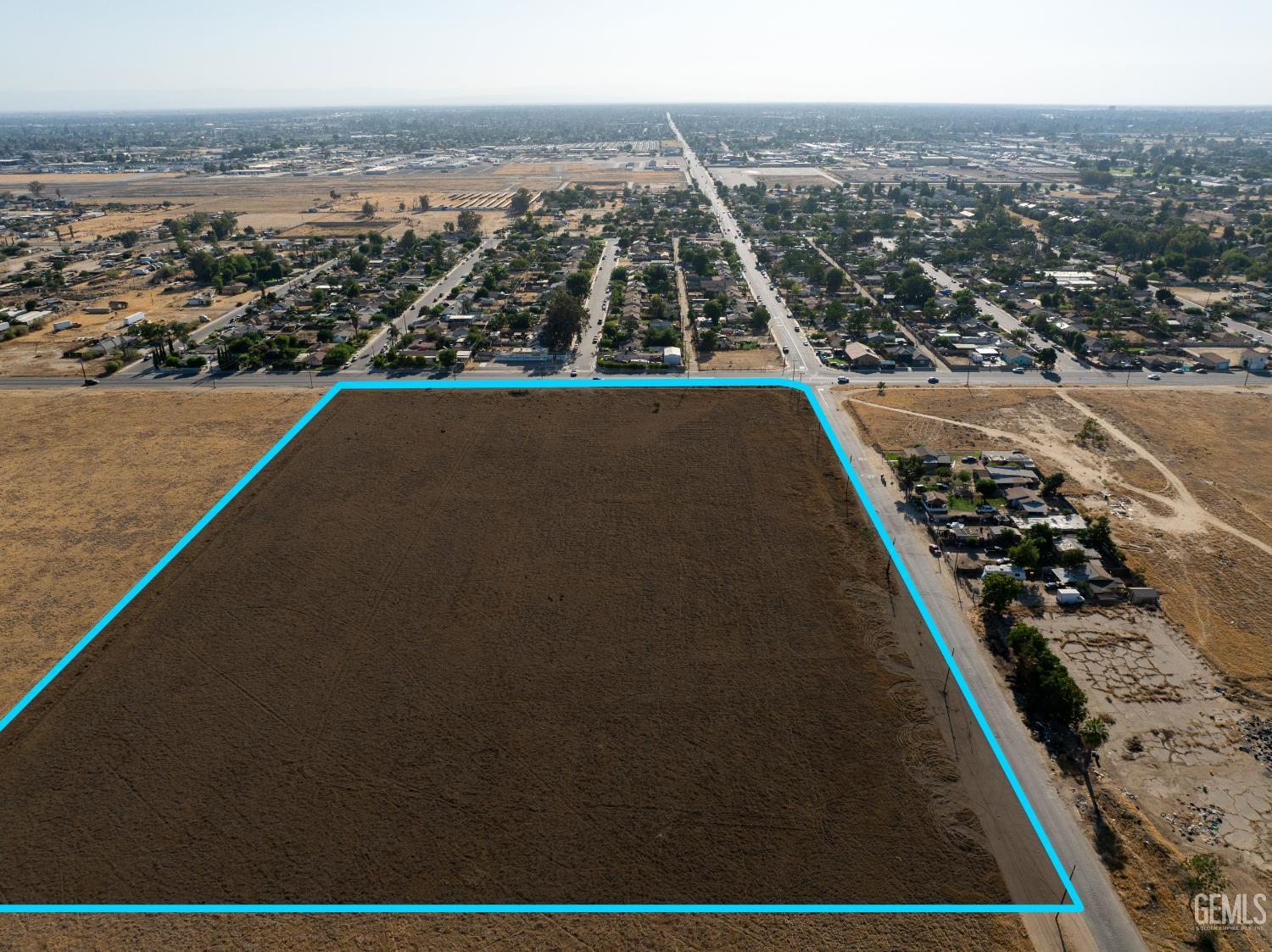 Watts Drive — photo 4