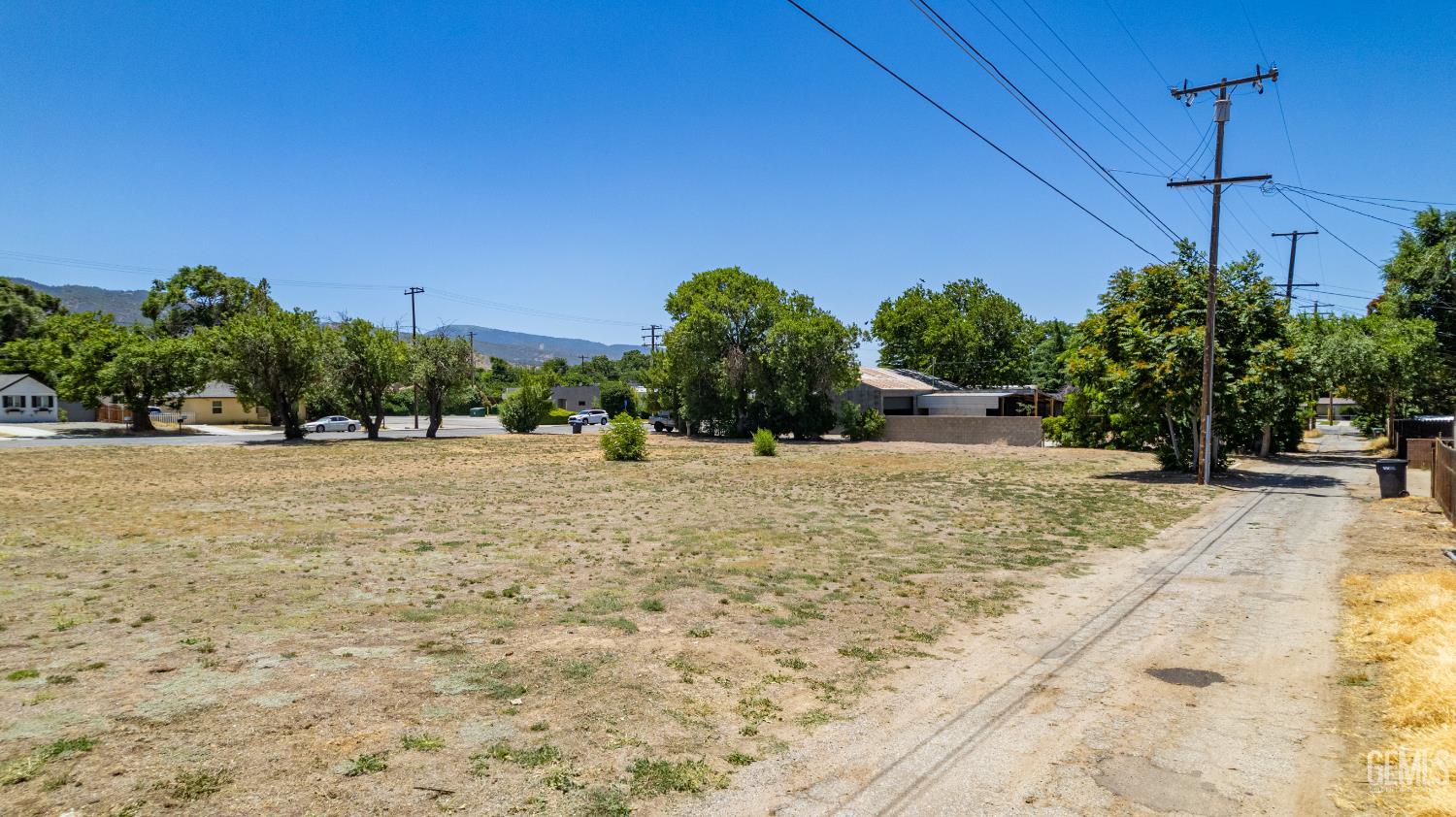 301 W C Street — photo 9