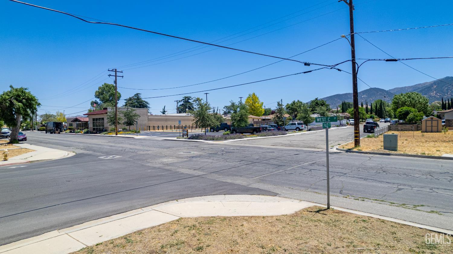 301 W C Street — photo 12