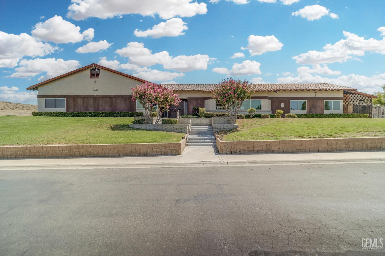 6204 Royal coach Drive, Bakersfield, CA 93306 — photo 21