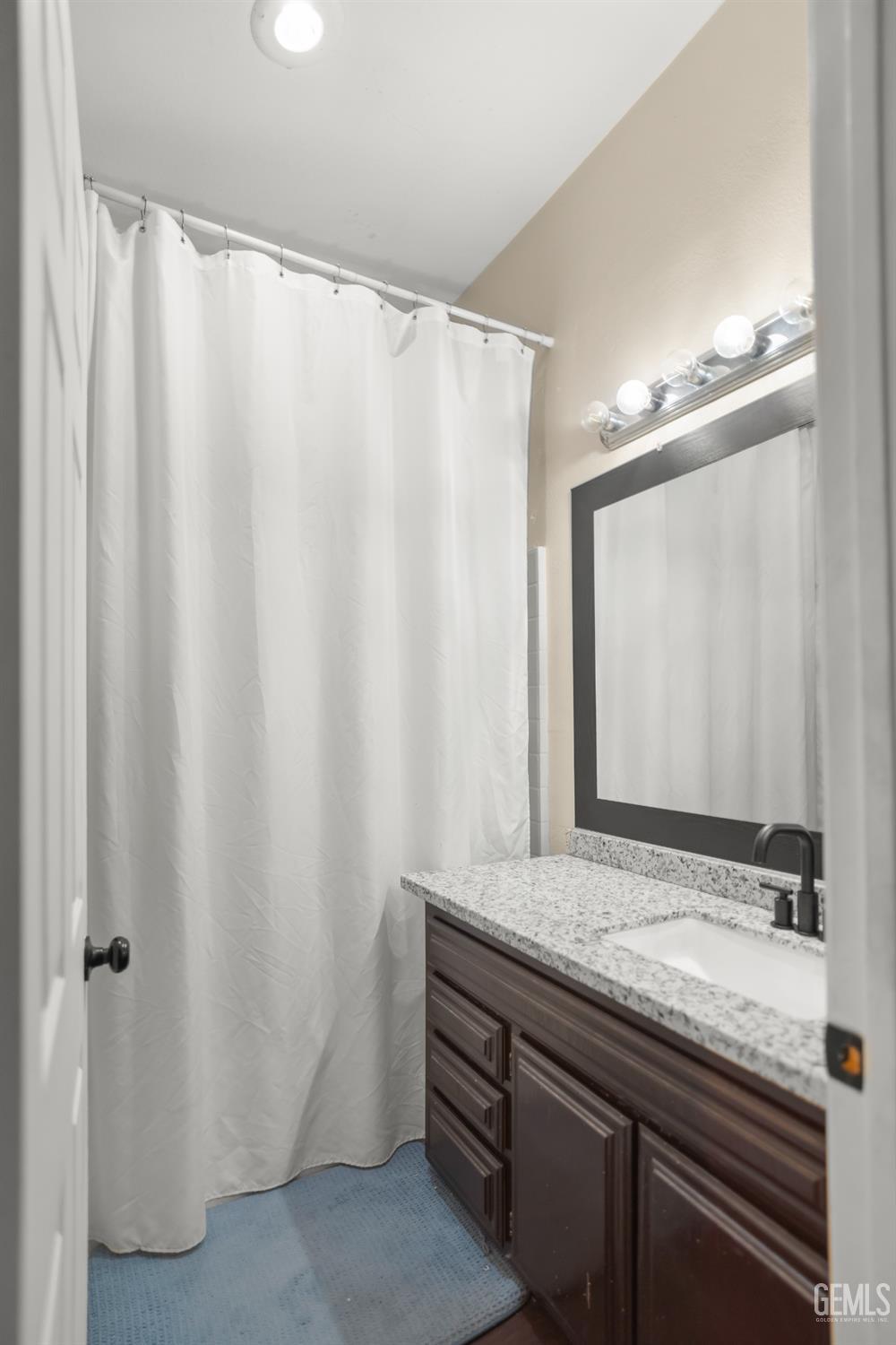 6204 Royal coach Drive, Bakersfield, CA 93306 — photo 20