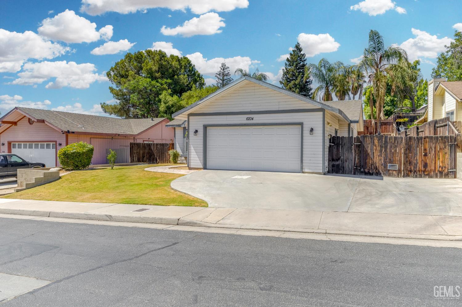 6204 Royal coach Drive, Bakersfield, CA 93306 — photo 3