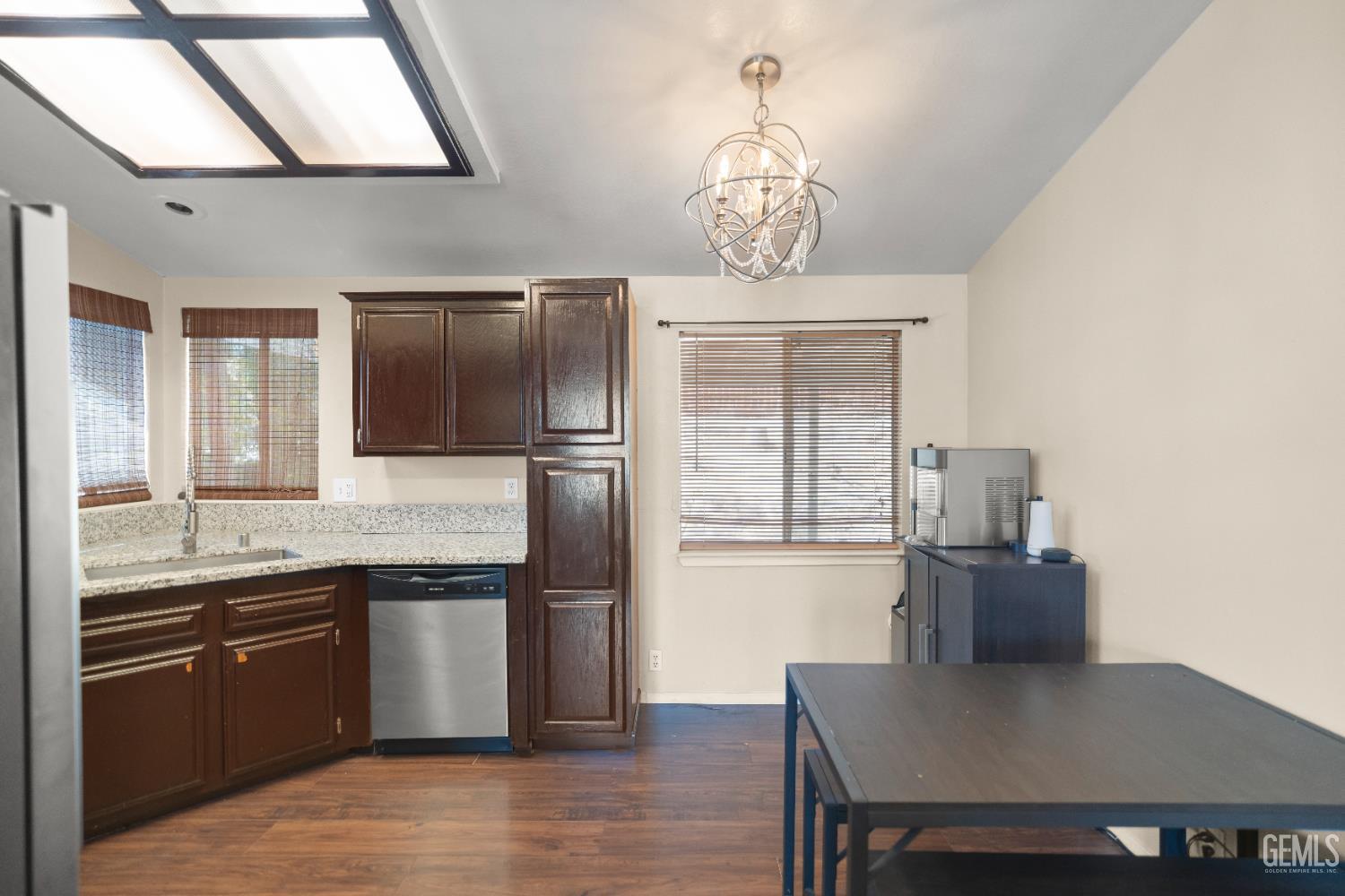6204 Royal coach Drive, Bakersfield, CA 93306 — photo 13