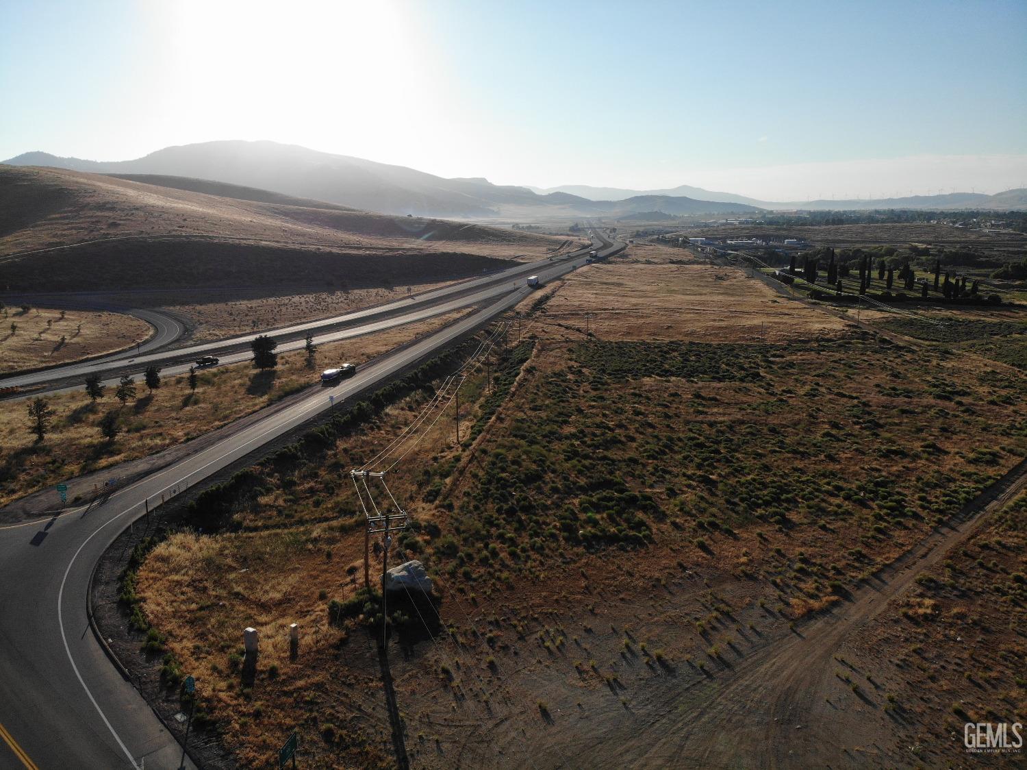 Tucker Rd — photo 5