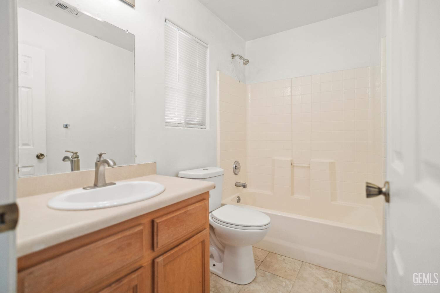 318 Haley, Bakersfield, CA 93307 — photo 21