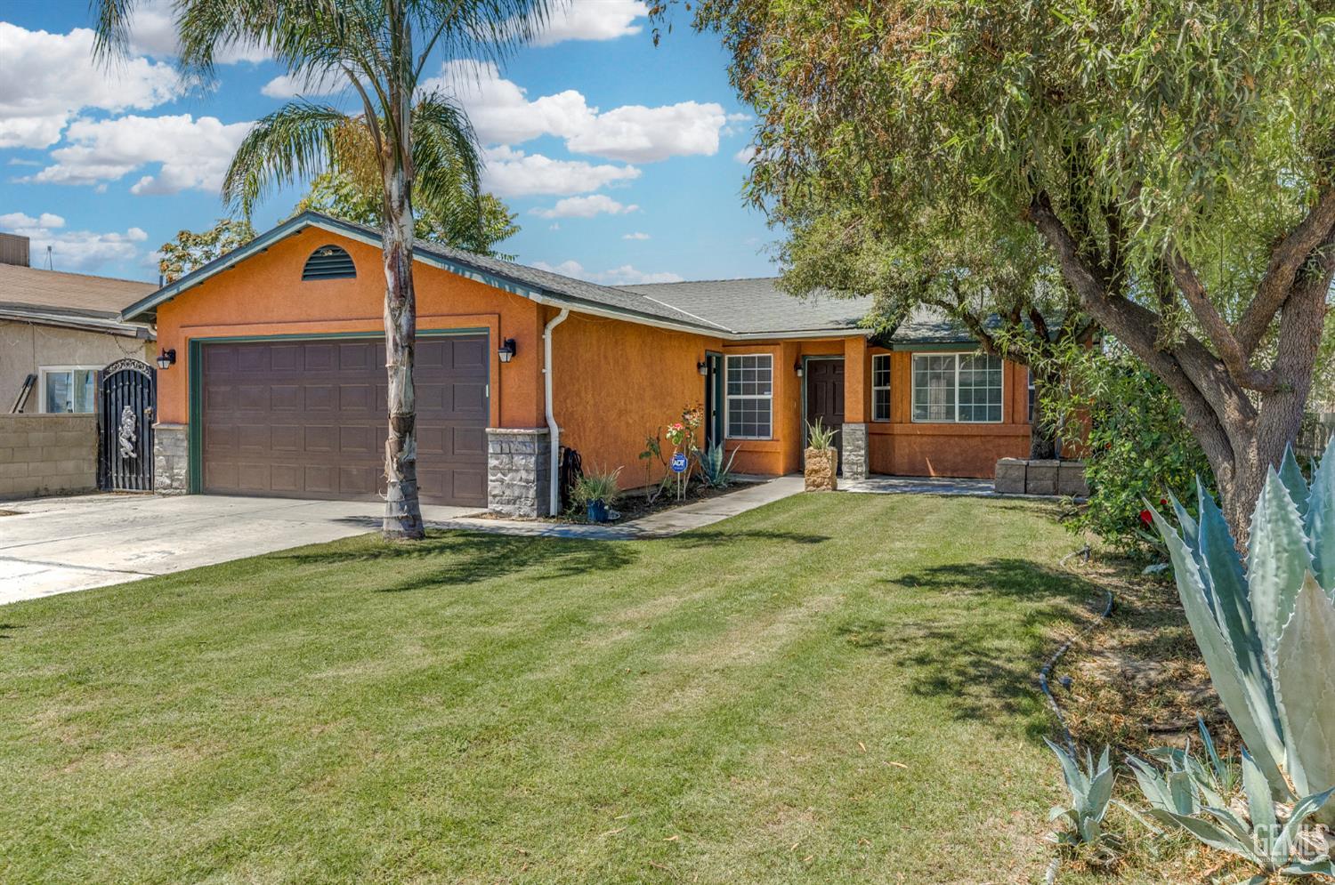 318 Haley, Bakersfield, CA 93307 — photo 4