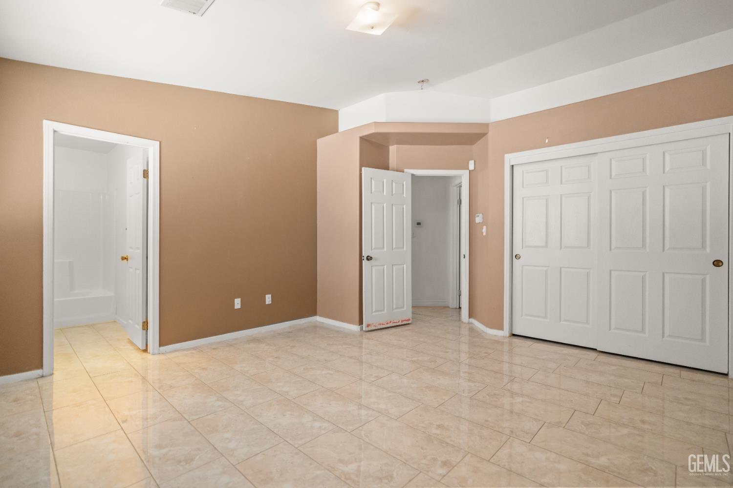 318 Haley, Bakersfield, CA 93307 — photo 20