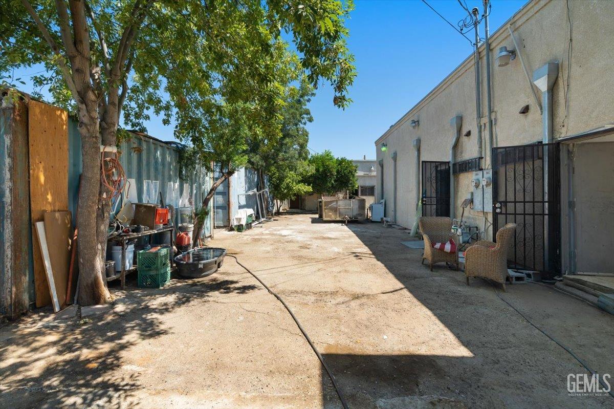 1039 Niles St — photo 12
