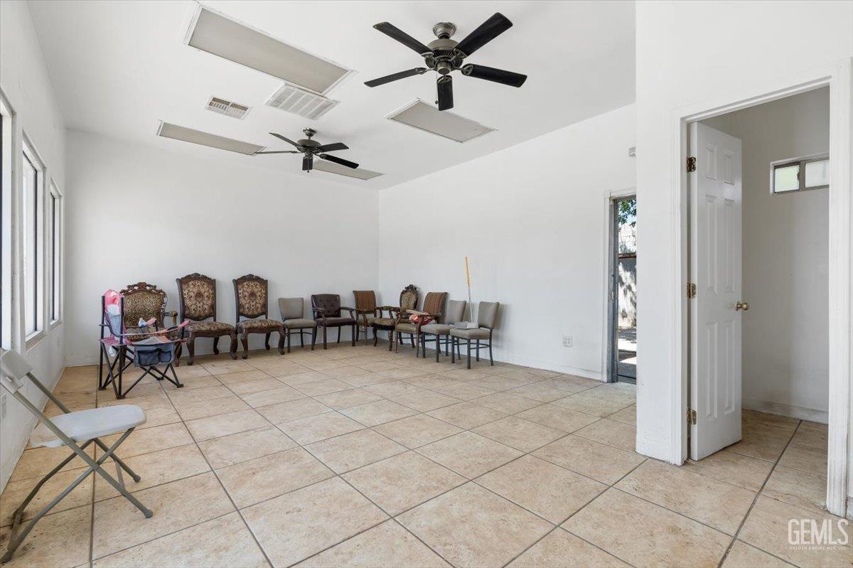 1039 Niles St — photo 11