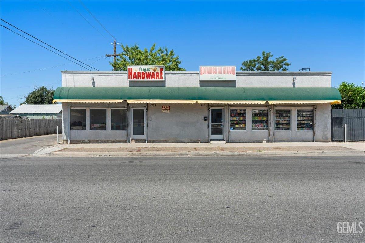 1039 Niles St — photo 3