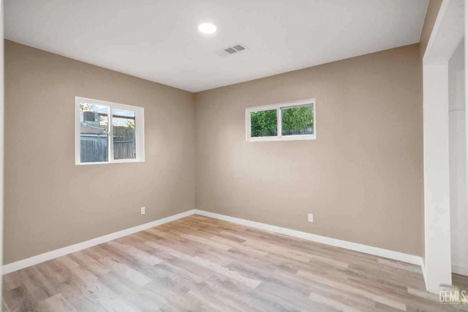 5903 Kirk Street, Bakersfield, CA 93307 — photo 16