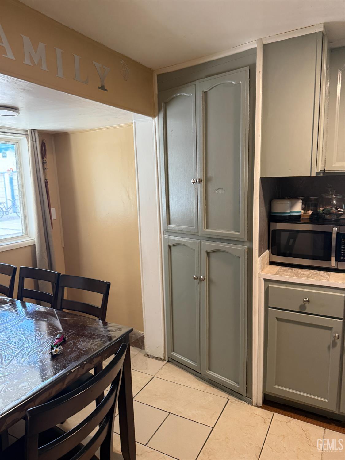 324 Belmont Avenue — photo 17