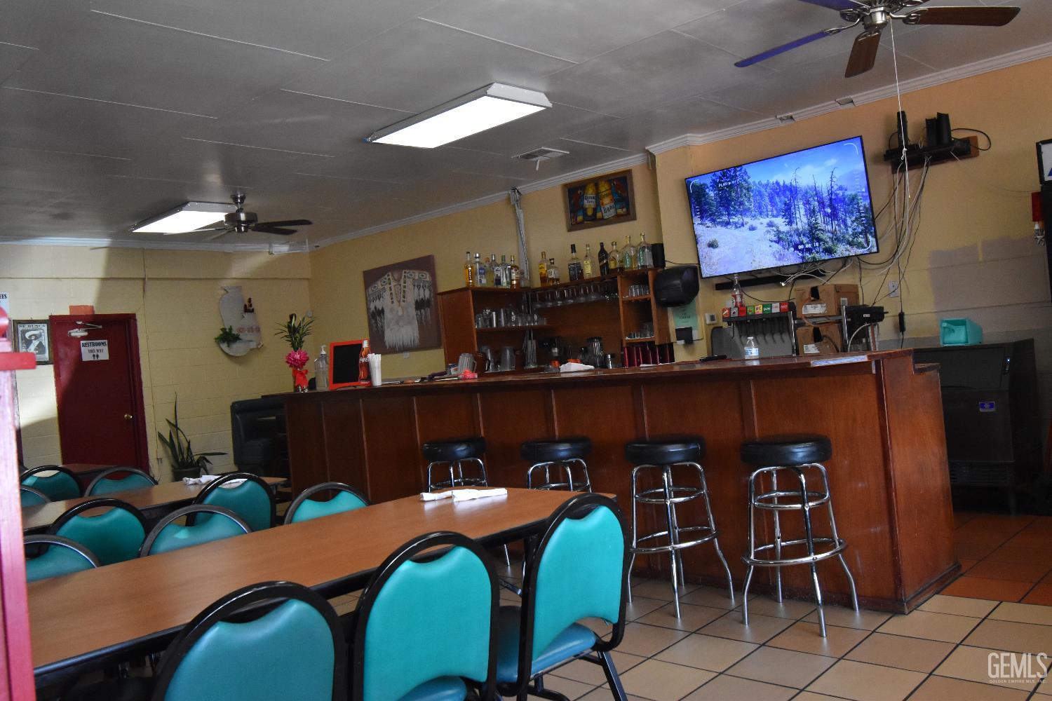 108 S Green Street — photo 8