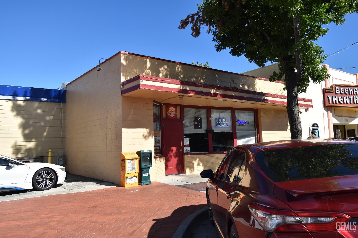 108 S Green Street — photo 3