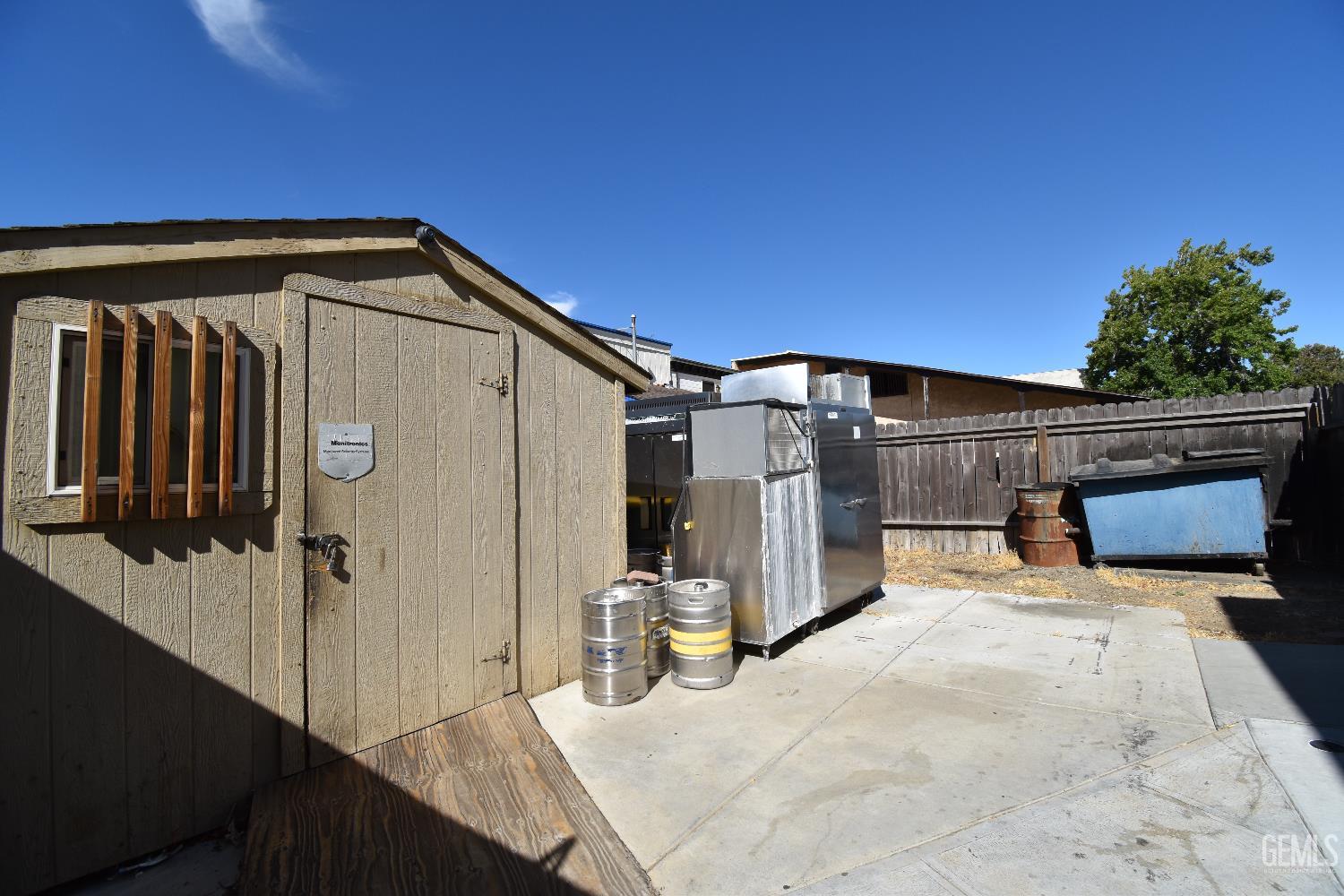 108 S Green Street — photo 16