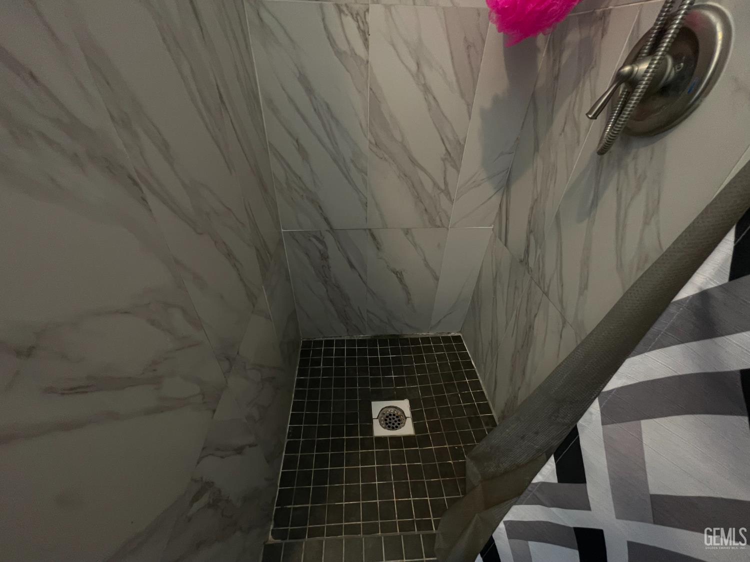 1012 Feliz Drive — photo 16