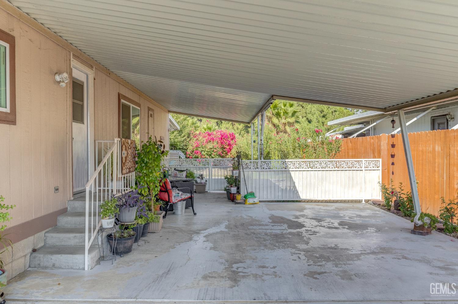 8904 Eastwind Circle, Bakersfield, CA 9306 — photo 5