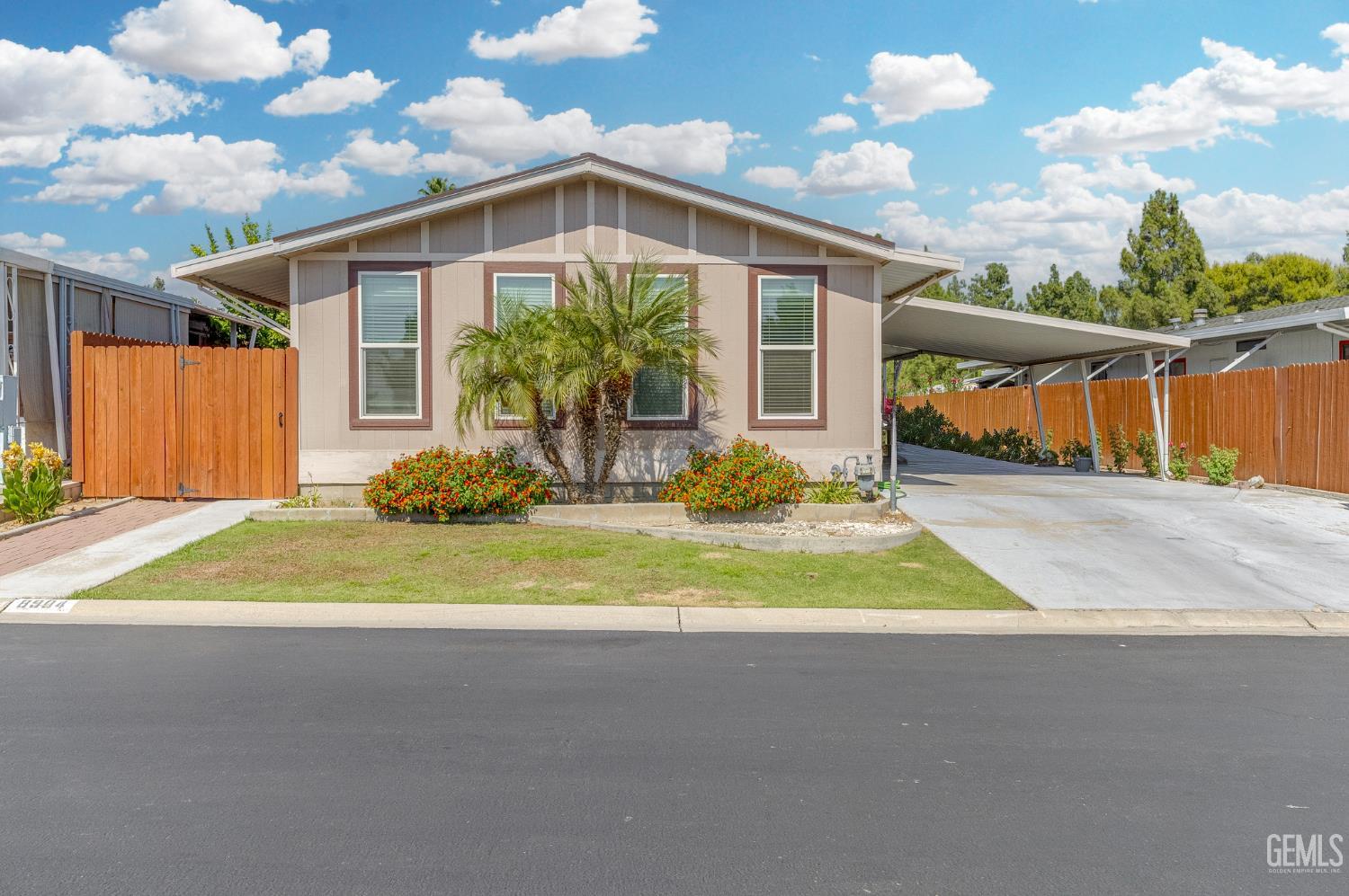 8904 Eastwind Circle, Bakersfield, CA 9306 — photo 2