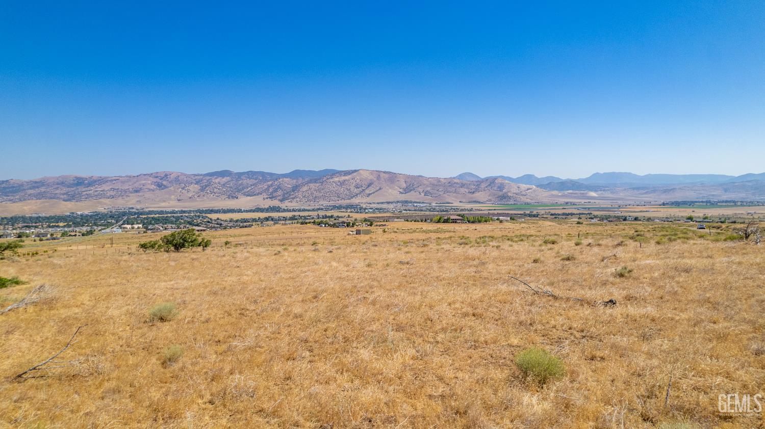 Comanche Drive — photo 9