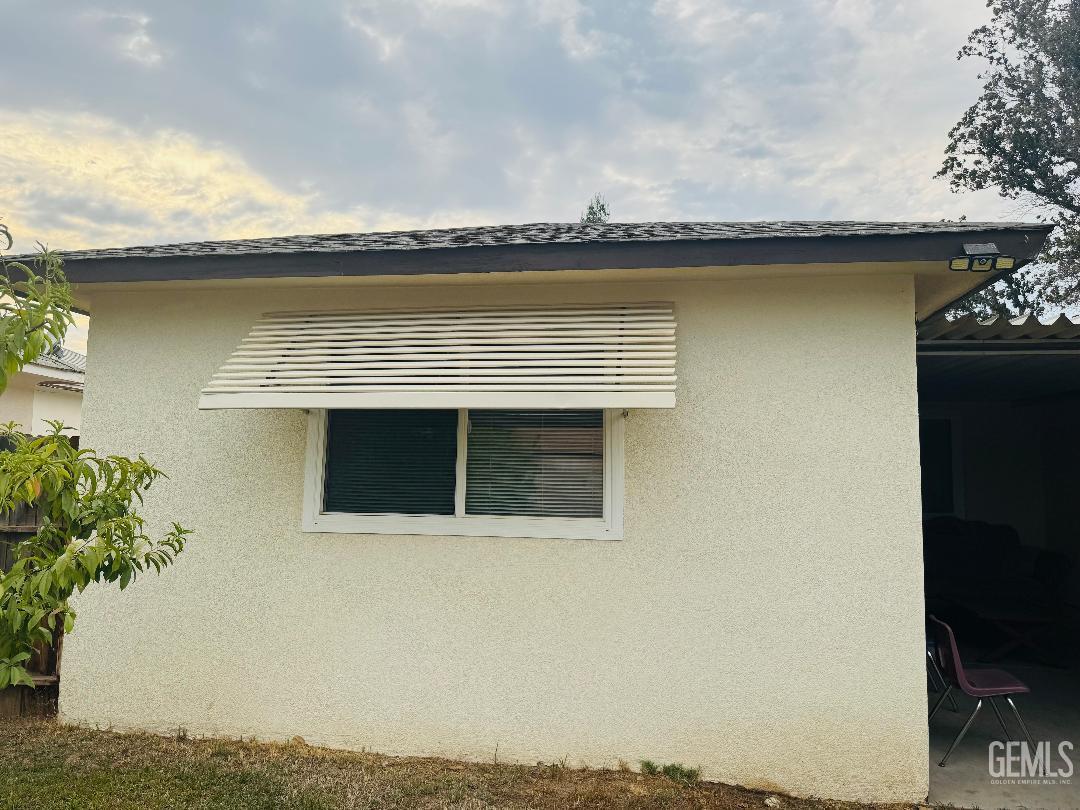 1337 Castaic Avenue — photo 11