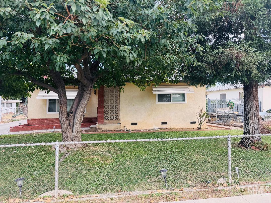 1337 Castaic Avenue — photo 3