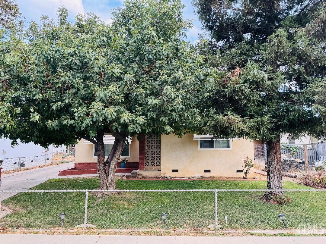 1337 Castaic Avenue — photo 5