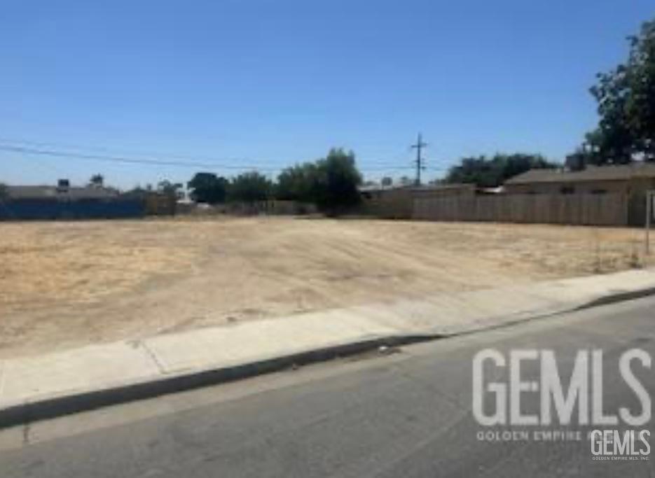 225 S Owens Street — photo 3