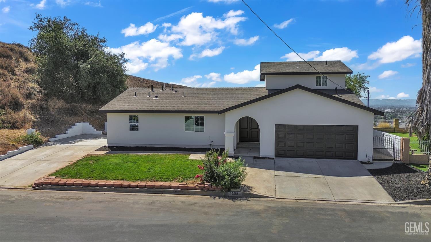 12524 Chanute Street, Pacoima, CA 91331 — photo 2