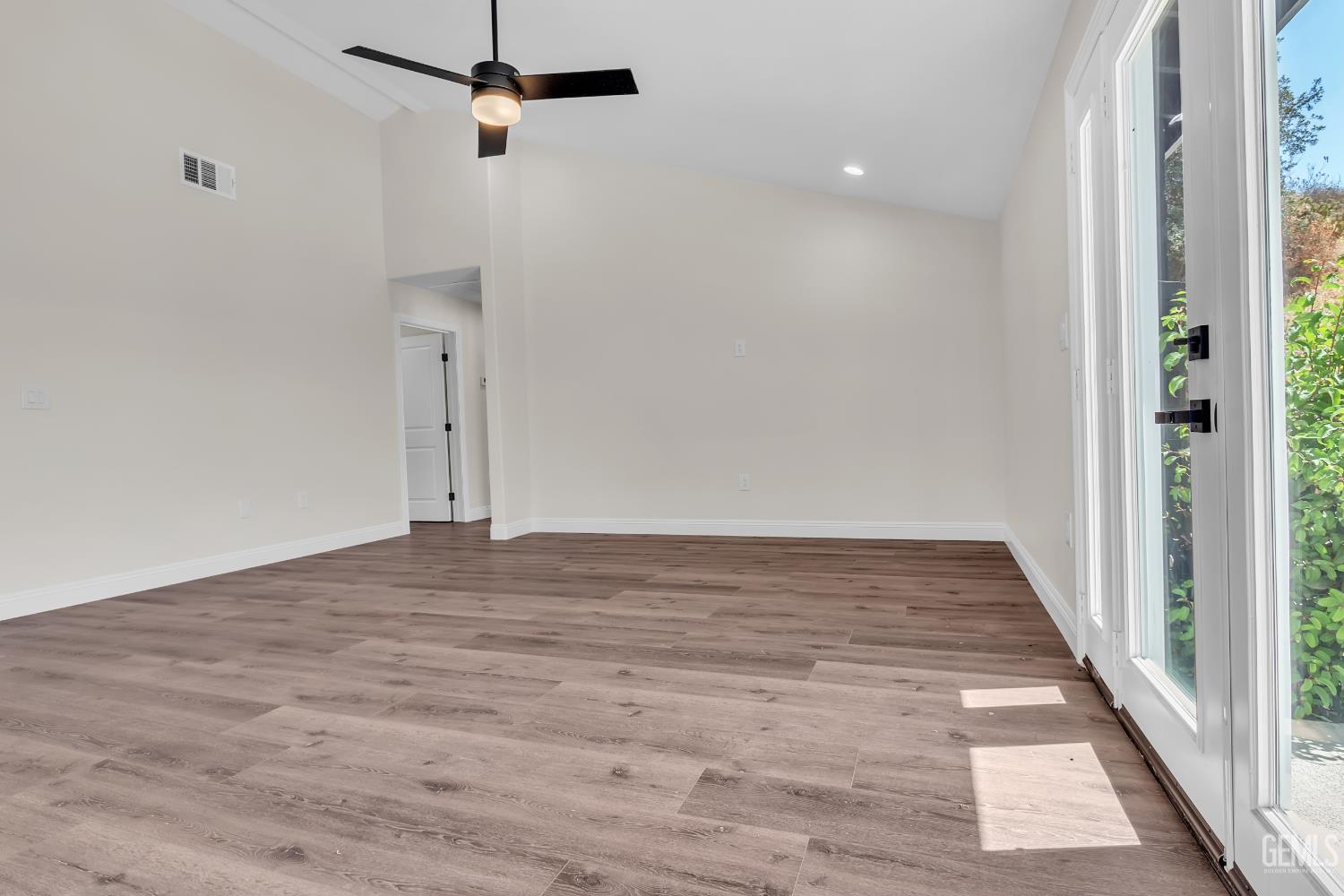12524 Chanute Street, Pacoima, CA 91331 — photo 11