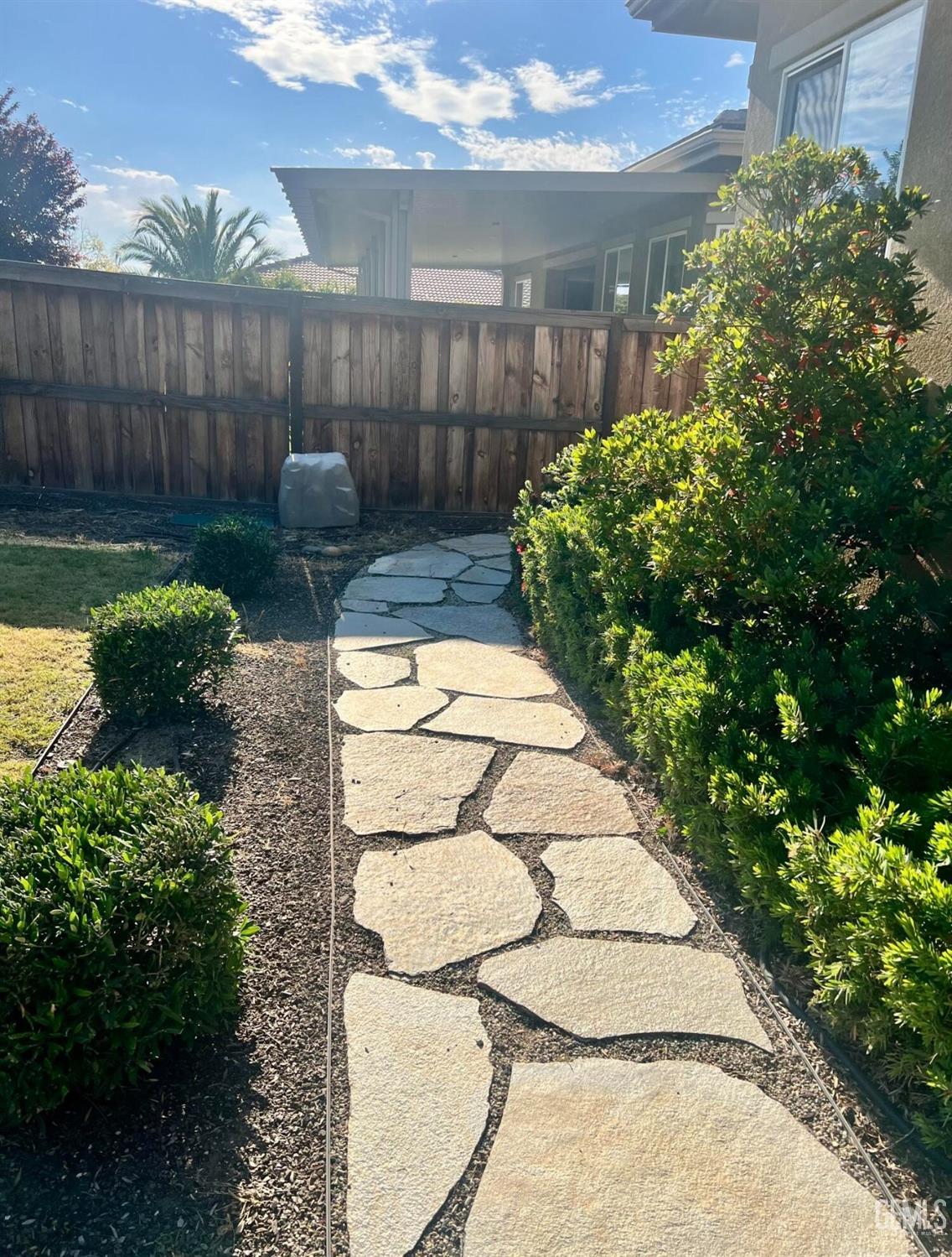 9909 Stockholm Place — photo 34
